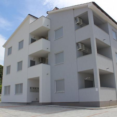 Apartments Petrusic スペタルスカ・ドラガ エクステリア 写真