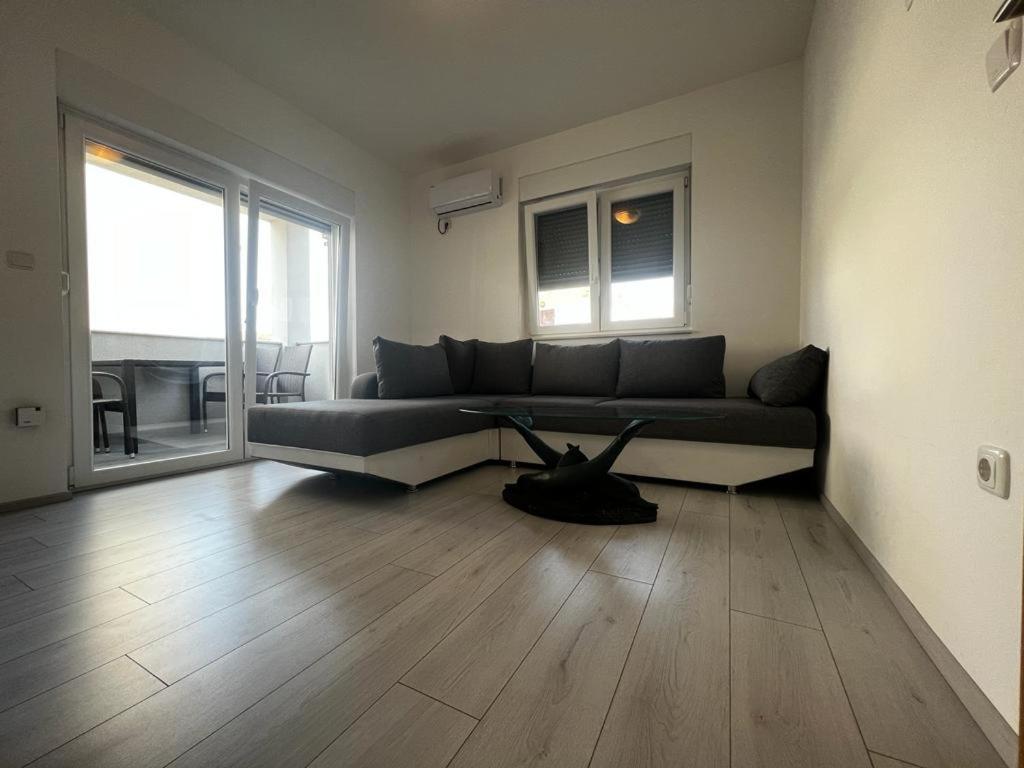 Apartments Petrusic スペタルスカ・ドラガ エクステリア 写真